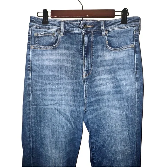 AEO High Rise Super Stretch & Flare Splattered Distressed Jeans - Picture 4 of 14